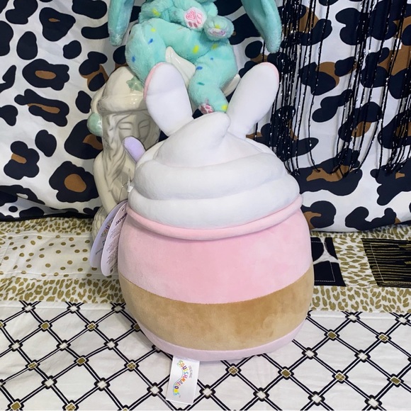 SQUISHMALLOWS JAZWARES SUEY THE MILKSHAKE BUNNY PLUSH PILLOW - Picture 3 of 5